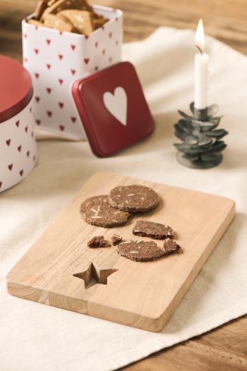 Ib Laursen Schneidebrett mit ausgeschnittenem Stern aus Akazienholz