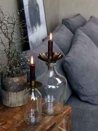 71099713_03-1681430400