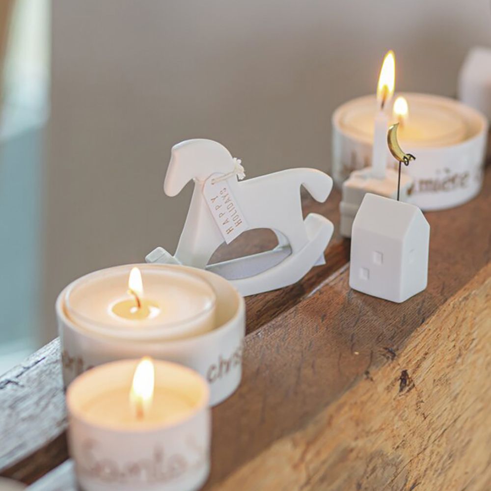 Räder Kleine Aufmerksamkeit Schaukelpferd