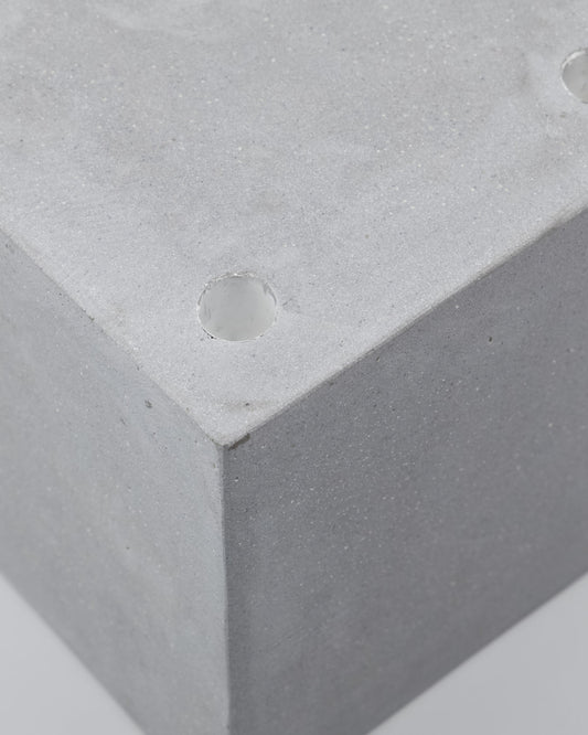 house-doctor-kerzenstaender-grau-207871006-2