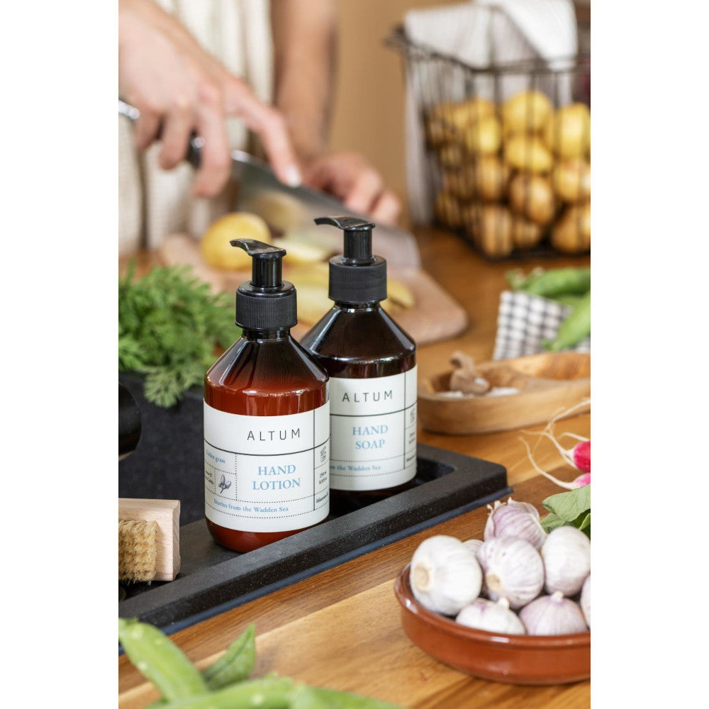 ib_laursen_handseifen_altum_golden_gras_250ml_4822-02_3