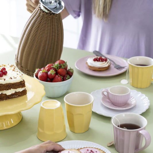 ib_laursen_mynte_tortenplatte_lemonade_2079-04_2