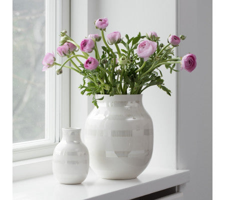 living-marken-raumaccessoires-vasen-omaggio-vase-s-pearl-von-kaehler-design-wg20952-_1