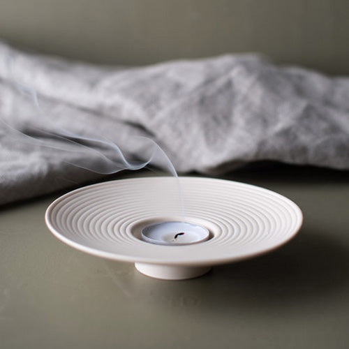 storefactory-teelichthalter-tveta-l-beige-299124-3