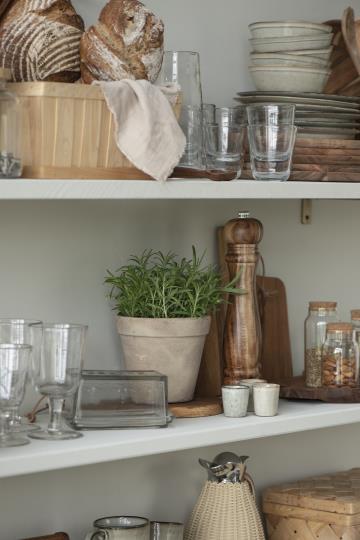 IB Laursen Pfeffermühle Akazienholz