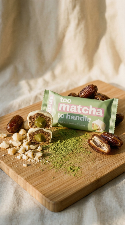 Weiße Schoko Riegel mit Matcha Füllung bio + vegan