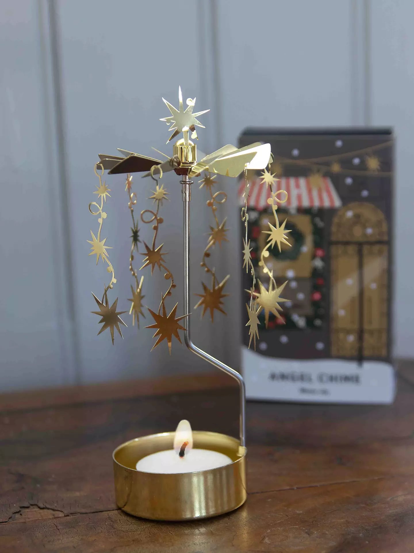 Pluto Design Angel Chimes Winter City