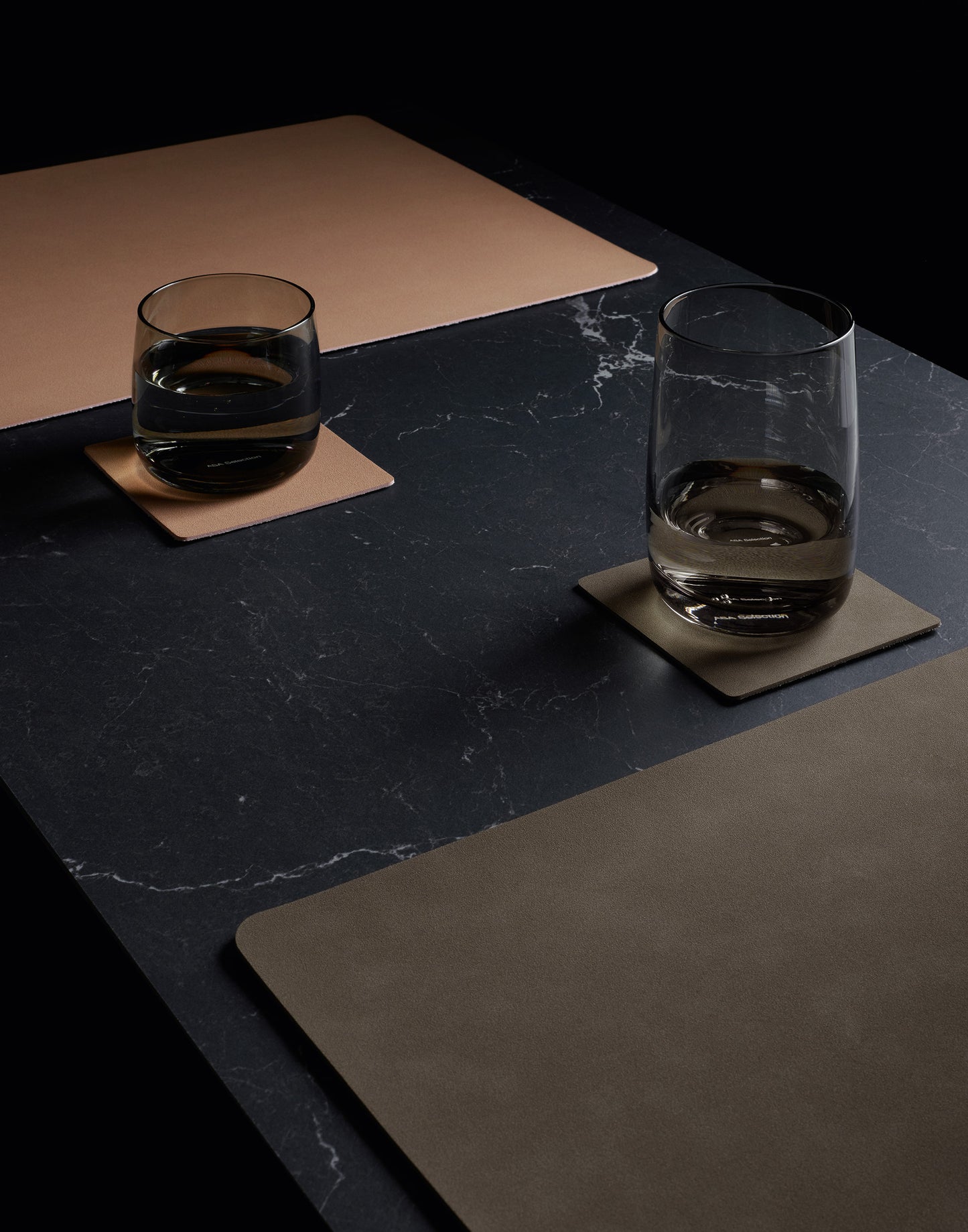 Coaster-Soft-Leather-GlasxusYWstw4gVdD