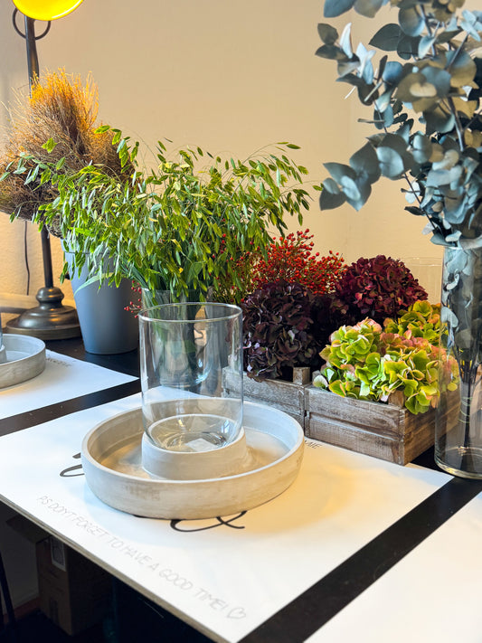 Workshop Herbst im Betonkranz mit Windlicht gestalten