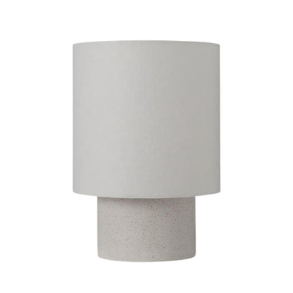 Ib Laursen Tischlampe klein m/weißem Zementfuß, Papierschirm, Leitung m/Schalter