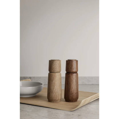 blomus_Salz_und_Pfeffermuehle_eiche_dunkel_64268_2