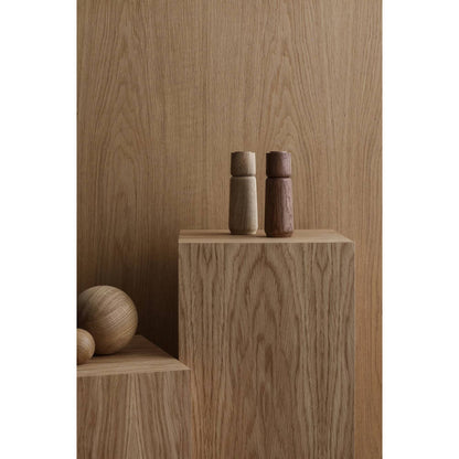 blomus_Salz_und_Pfeffermuehle_eiche_dunkel_64268_5