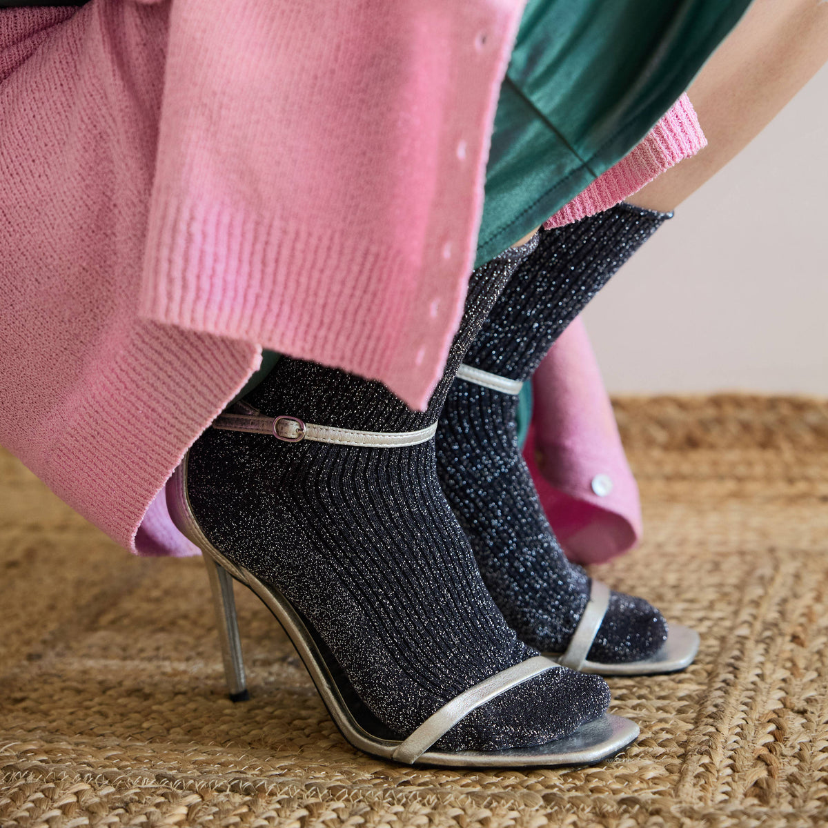 KLUE Glitter Lurex-Socken aus umweltfreundlichem Lyocell | Grau