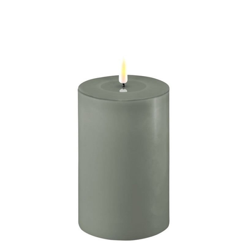 deluxe-homeart-stumpenkerze-salbei-gruen-10-x-15-cm-rf-0314