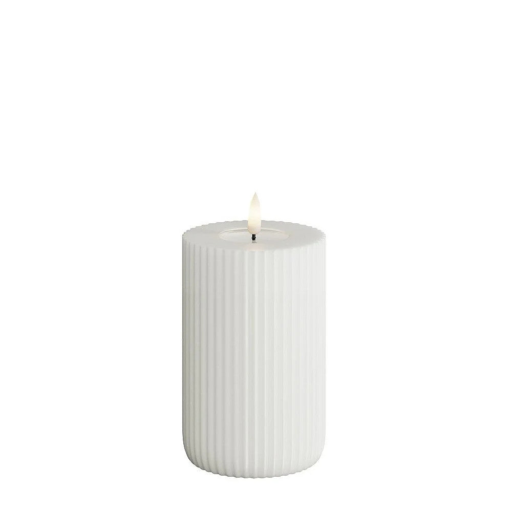 deluxe_homeart_solid_stripe_led_blockkerze_weiss_8x12-5cm_RF-R-0016