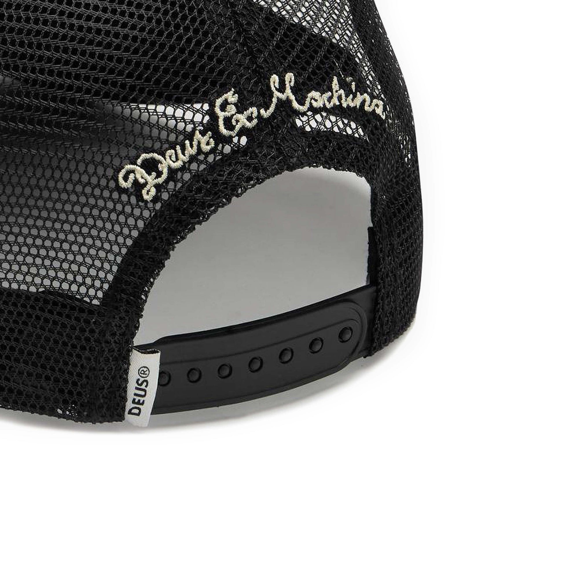 deus-ex-machina-diamond-trucker-cap-black-white-3