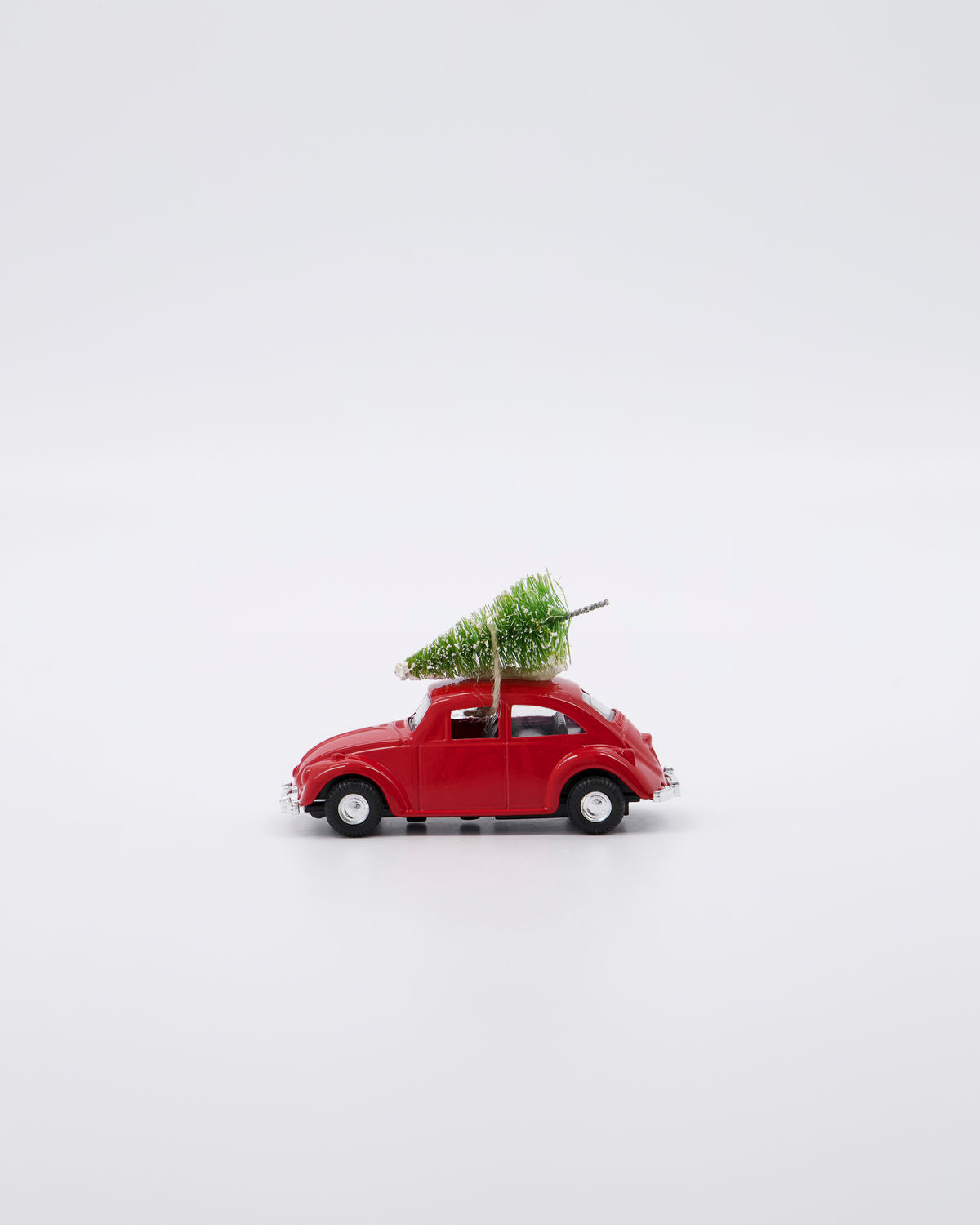 house-doctor-weihnachts-mini-car-rot-208251304-2