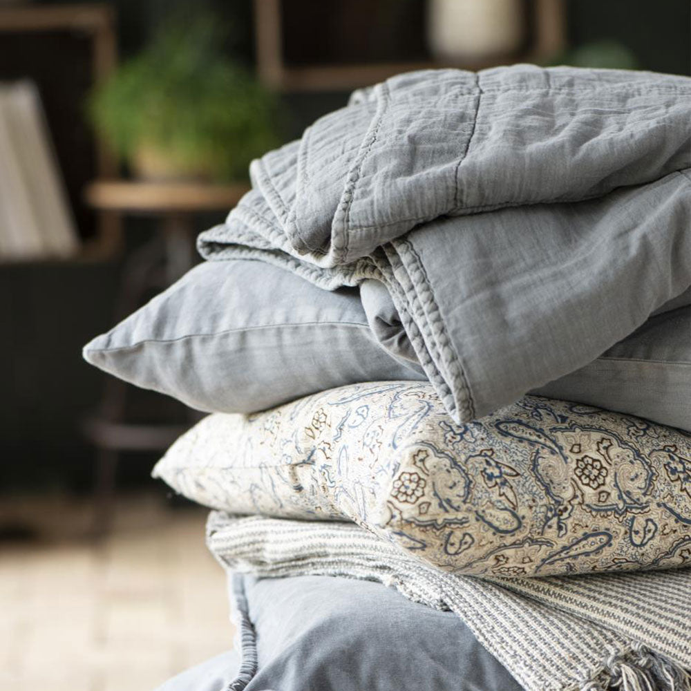 ib_laursen_kissenbezug_velours_staubig_blau_6230-68_3