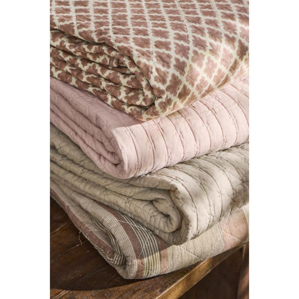 ib_laursen_quilt_decke_leinen_mit_kreuzstich_07961-76_3