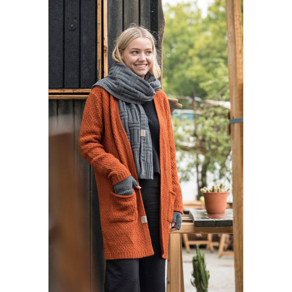 knit_factory_Handstulpen_Cleo_urban_green_KF-146-075-125-50_4