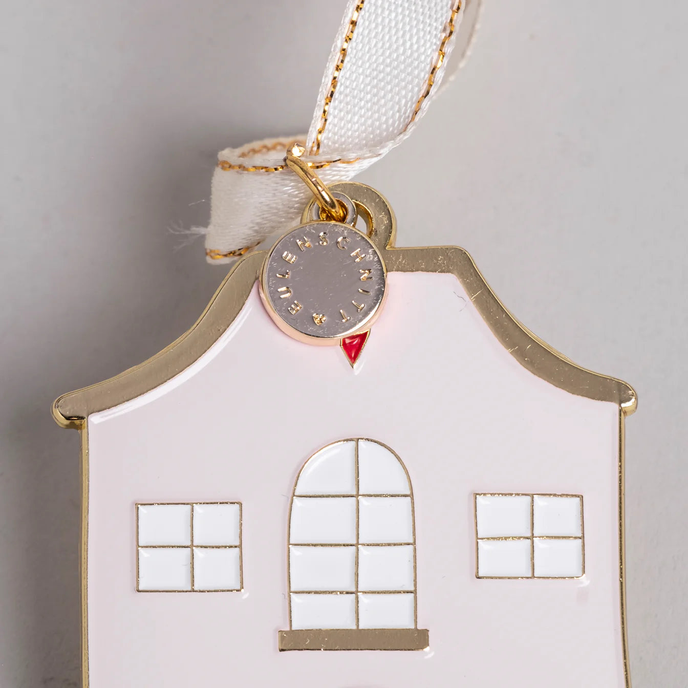 mt-056_haus_photocredits_ericanders_3_1344x1344-jpg