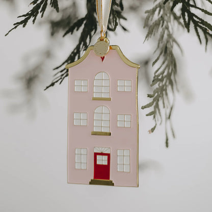 mt-056_haus_photocredits_eulenschnitt_1_1344x1344-jpg