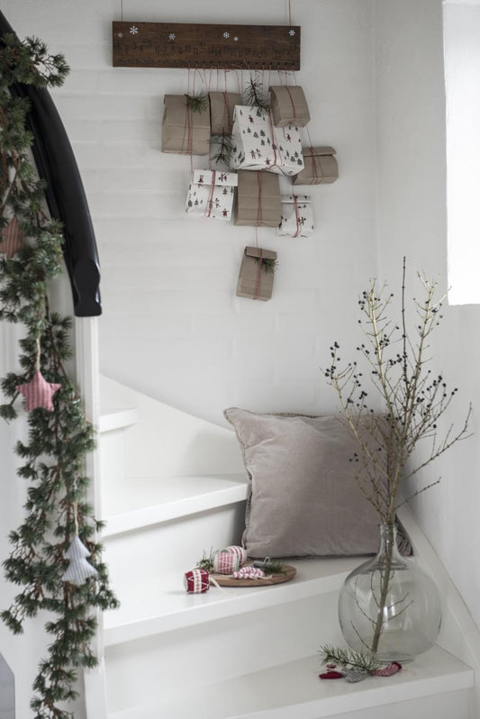 neuheiten-saisonales-marken-weihnachten-ib-laursen-deko-advent-holzschild-weihnachtskalender-1-24-wg28504-_0