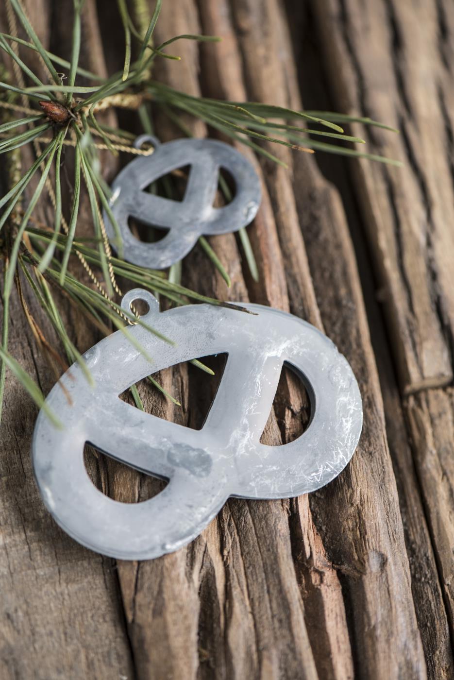 neuheiten-saisonales-marken-weihnachten-ib-laursen-deko-baumhaenger-advent-tannenbaumschmuck-pretzel-m-goldfarbigem-draht-wg28798-_2