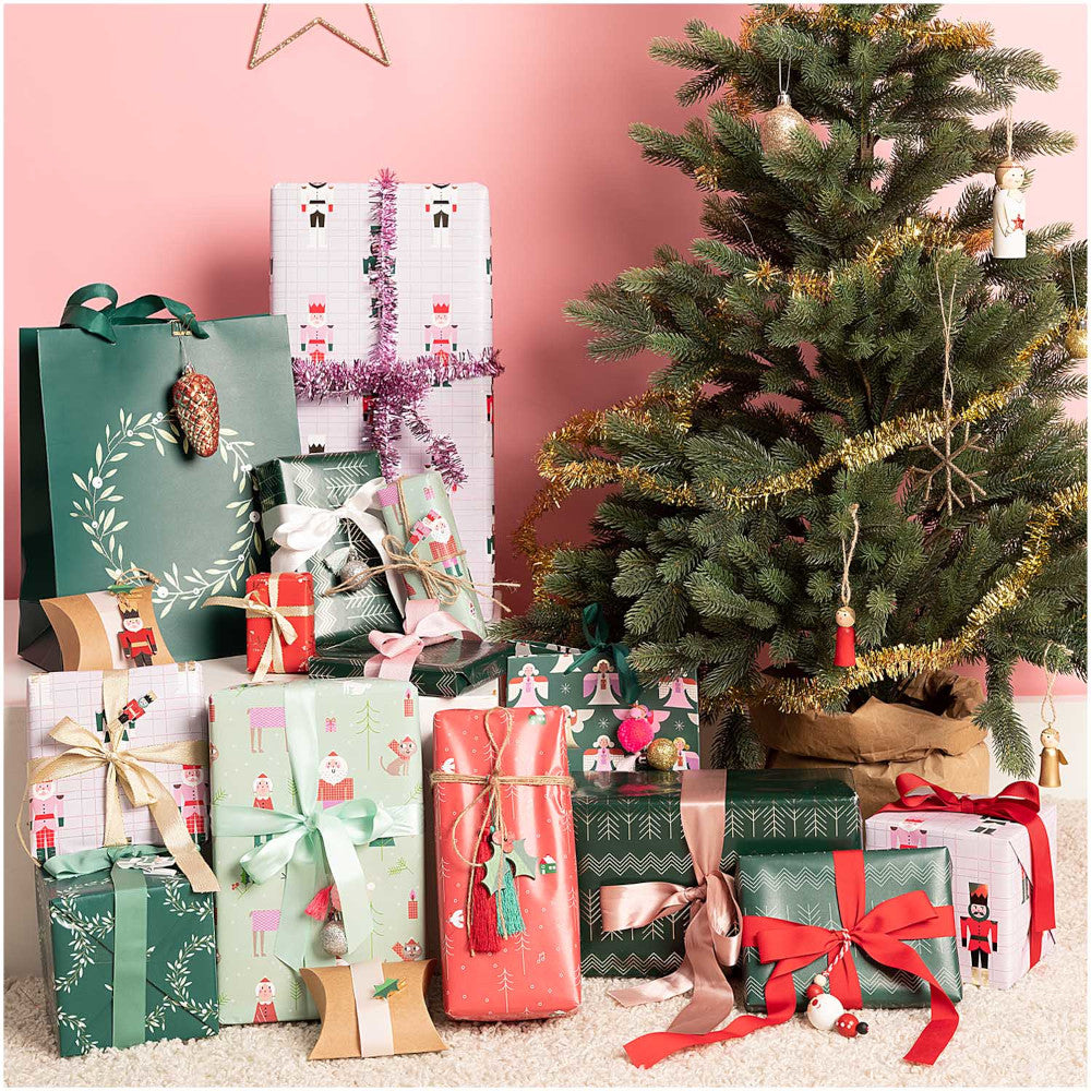 rico_design_geschenkpapier_zackenmuster_gruen_99001-92-56_5