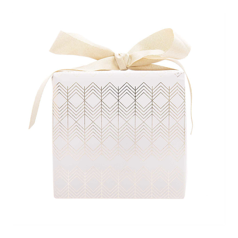 rico_design_geschenkpapier_zackenmuster_weiss_99001-92-55_4