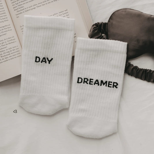 soc_097-099_socken_daydreamer_photocredits_eulenschnitt_12_1344x1344-jpg