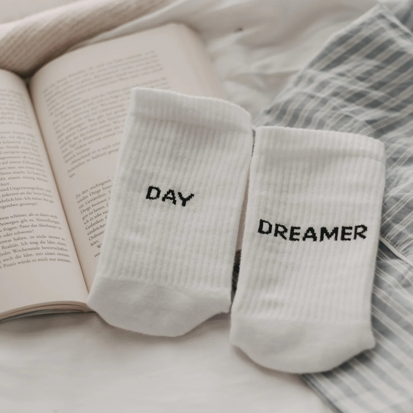 soc_097-099_socken_daydreamer_photocredits_eulenschnitt_9_1344x1344-jpg