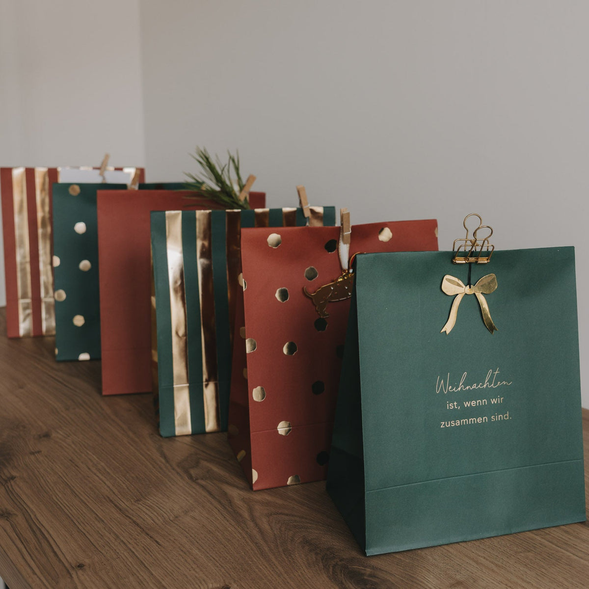 Eulenschnitt Papiertüten Weihnachten M im 6er Set