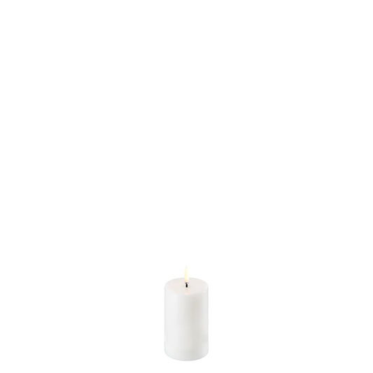 uyuni-led-stumpenkerze-white-5x7-5cm